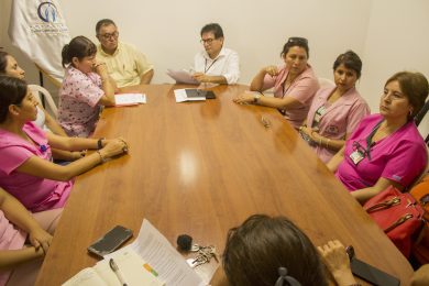 DIRECCIÓN EJECUTIVA SE REUNE CON GREMIO DE TRABAJADORES SOCIALES