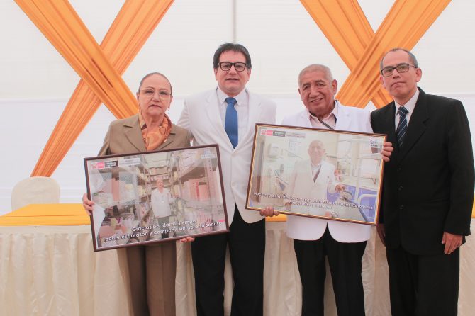 CEREMONIA DE RECONOCIMIENTO A PROFESIONALES NO MEDICOS