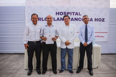 CEREMONIA DE RECONOCIMIENTO A JULIO MOISÉS HYNE SOLIS POR SUS 46 AÑOS DE SERVICIO A LA INSTITUCIÓN