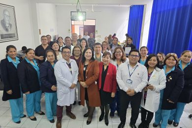 𝗗𝗢𝗖𝗘𝗡𝗖𝗜𝗔 𝗖𝗨𝗠𝗣𝗟𝗘 33 𝗔Ñ𝗢𝗦 𝗗𝗘 𝗦𝗘𝗥𝗩𝗜𝗖𝗜𝗢 𝗘𝗡 𝗘𝗟 𝗛𝗖𝗟𝗟𝗛