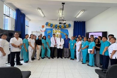 𝗨𝗖𝗜 𝗖𝗨𝗠𝗣𝗟𝗘 21 𝗔Ñ𝗢𝗦 𝗗𝗘 𝗦𝗘𝗥𝗩𝗜𝗖𝗜𝗢 𝗘𝗡 𝗘𝗟 𝗛𝗖𝗟𝗟𝗛