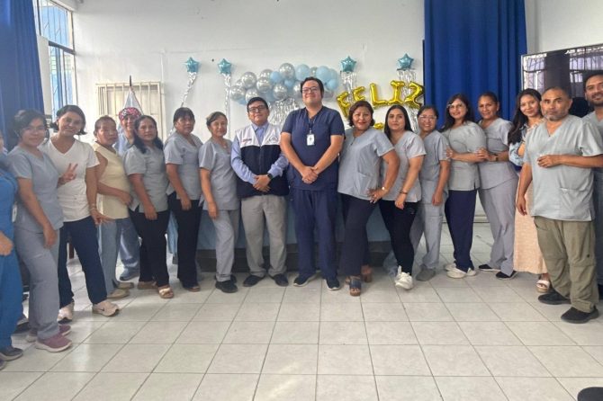 𝗖𝗘𝗥𝗘𝗠𝗢𝗡𝗜𝗔 𝗣𝗢𝗥 𝗘𝗟 𝗗Í𝗔 𝗗𝗘𝗟 𝗧𝗘𝗖𝗡Ó𝗟𝗢𝗚𝗢 𝗠É𝗗𝗜𝗖𝗢