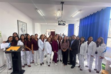 CEREMONIA DE CLAUSURA DEL INTERNADO DE LAS ESTUDIANTES DE OBSTETRICIA DE LA UNIVERSIDAD NACIONAL MAYOR DE SAN MARCOS, UNIVERSIDAD NACIONAL DE SAN MARTÍN DE PORRES Y UNIVERSIDAD NACIONAL FEDERICO VILLARREAL